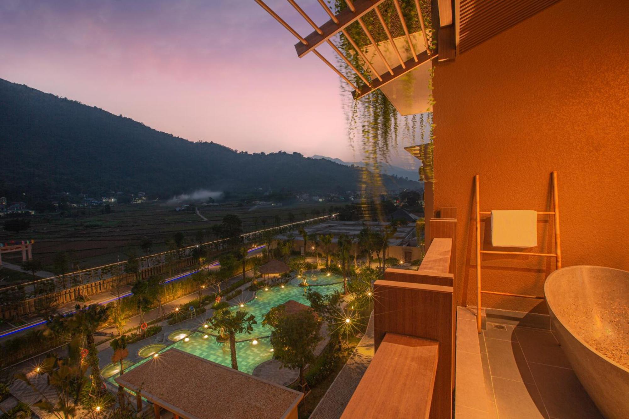 Hotel Mandala Retreats Kim Boi à Hòa Bình Extérieur photo